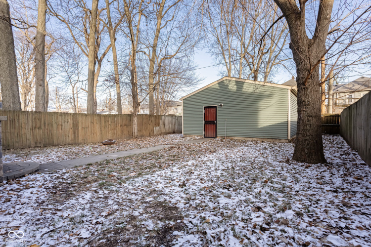 Listing Image 40