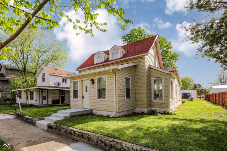 Listing Image 3