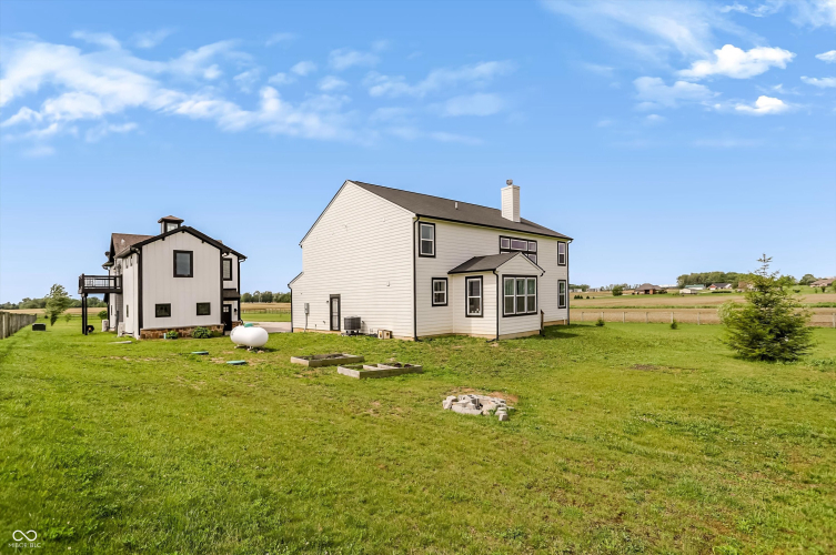 Listing Image 59