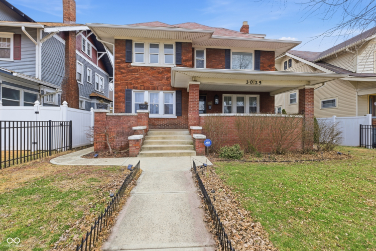 Listing Image 2