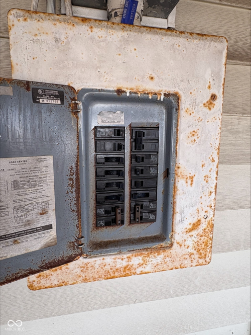 Listing Image 14