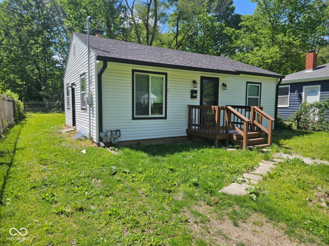 Listing Image 3