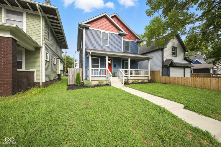 Listing Image 4