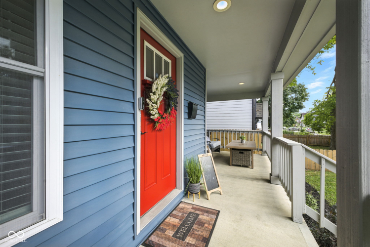 Listing Image 5
