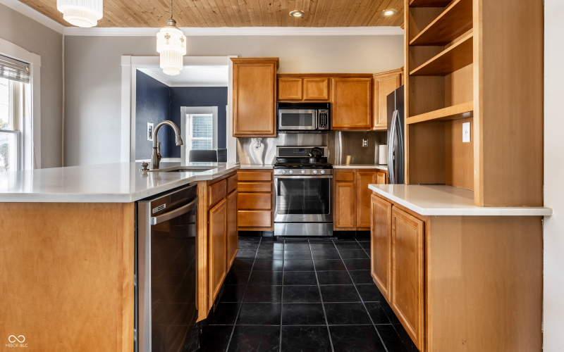 Listing Image 13