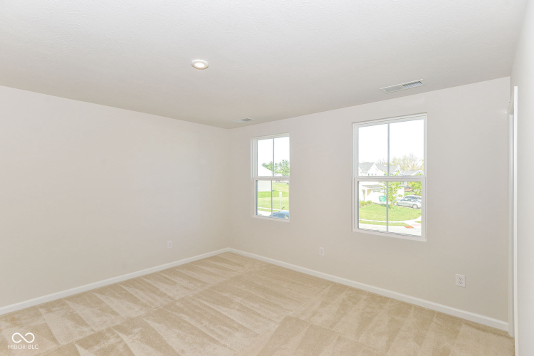 Listing Image 30