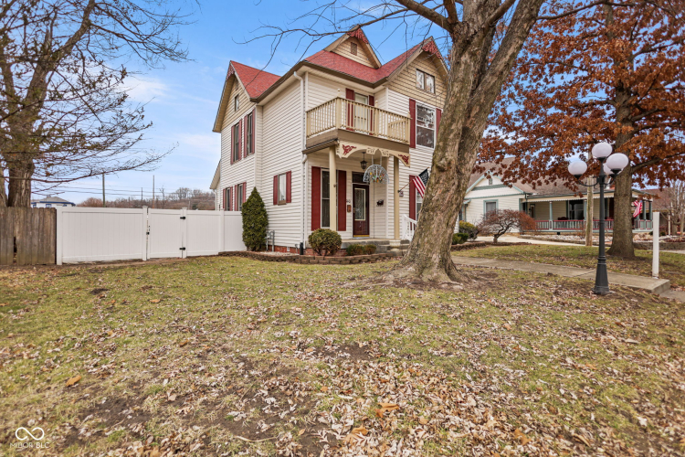 Listing Image 2