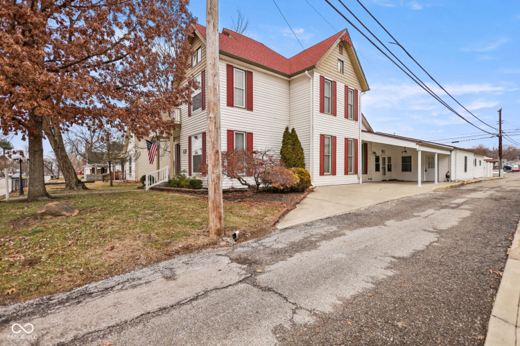 Listing Image 40