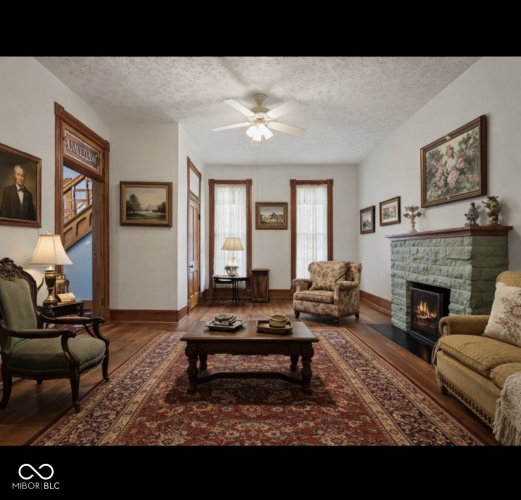 Listing Image 6
