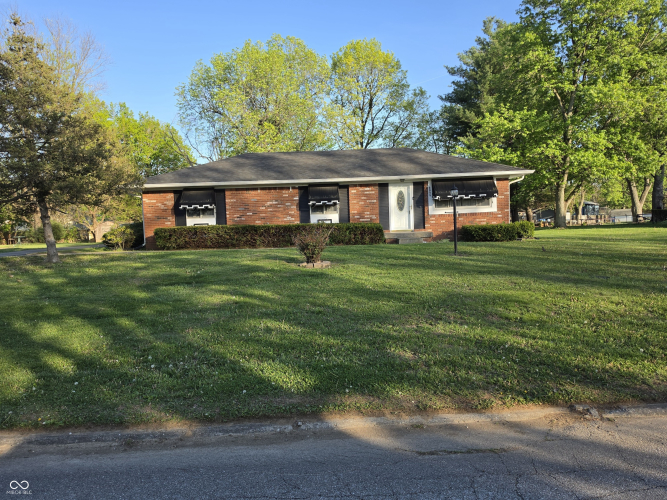 Listing Image 11