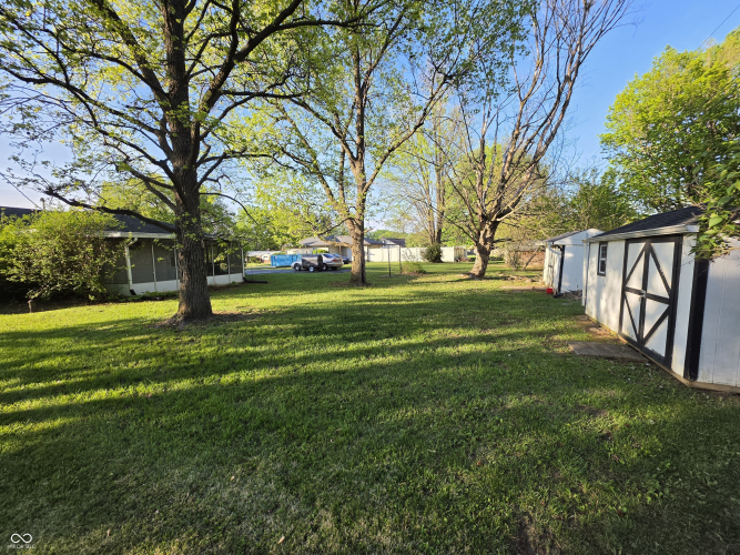 Listing Image 8