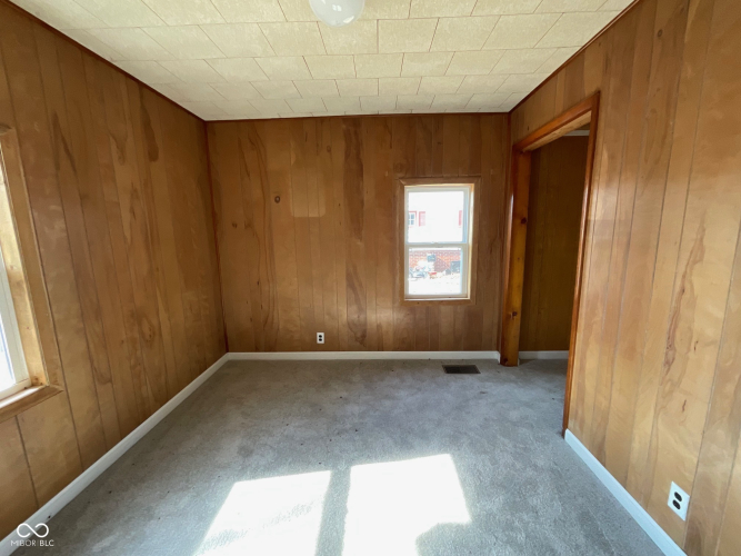 Listing Image 26