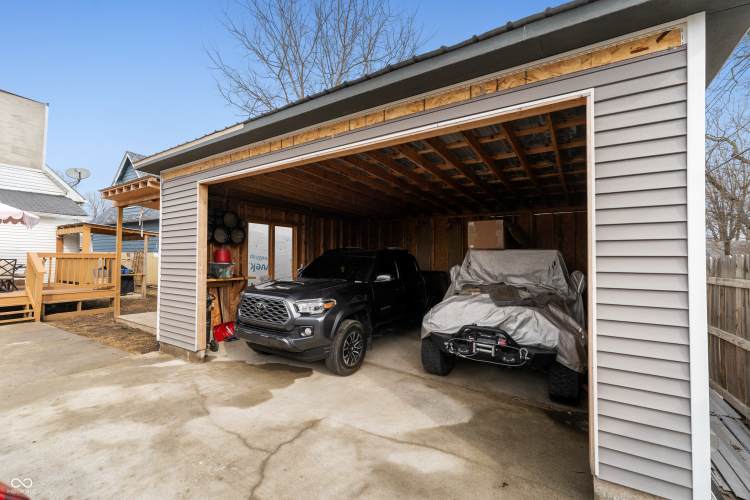 Listing Image 30