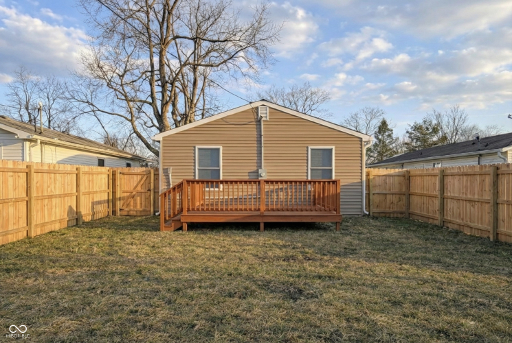 Listing Image 14