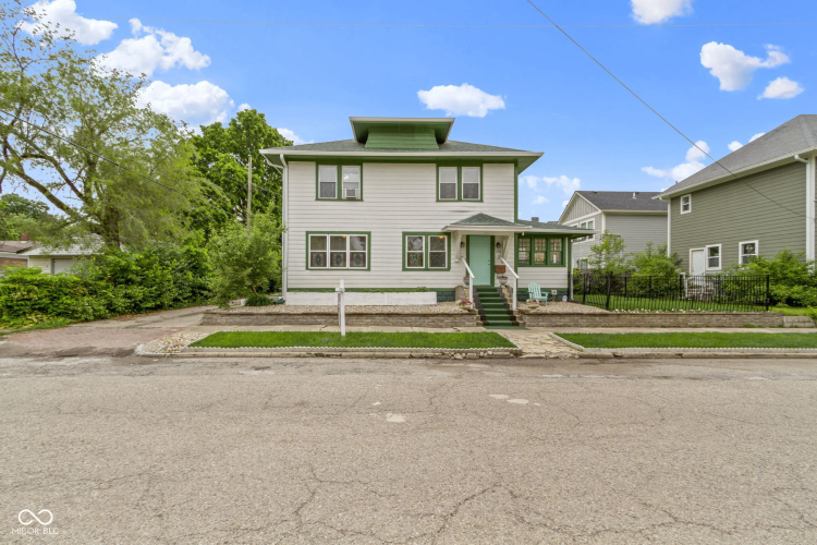 Listing Image 2