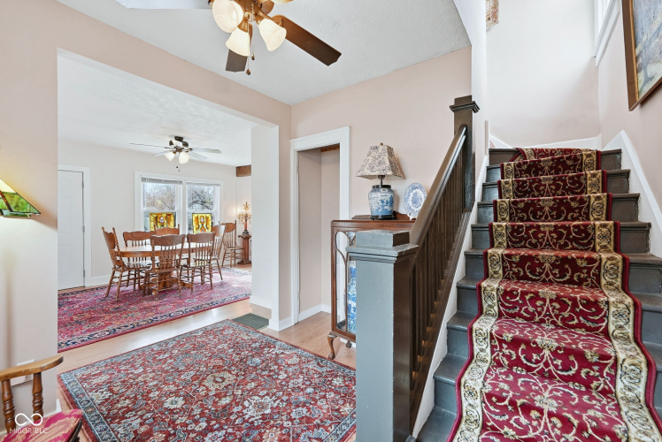 Listing Image 13