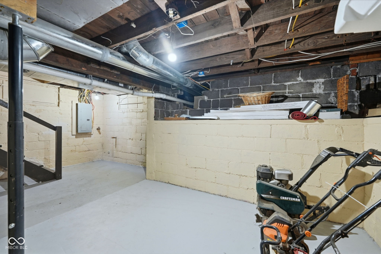 Listing Image 39