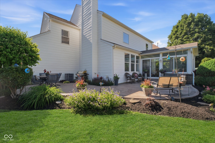 Listing Image 44