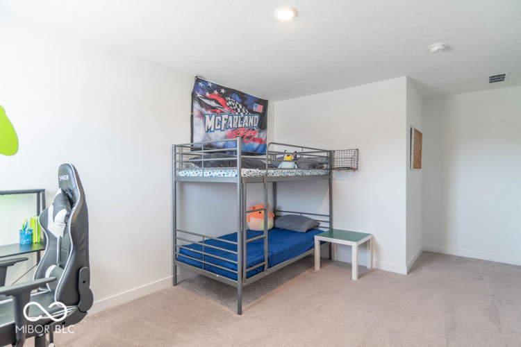 Listing Image 26