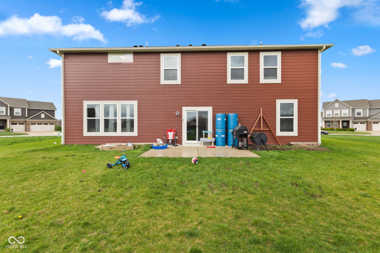 Listing Image 99