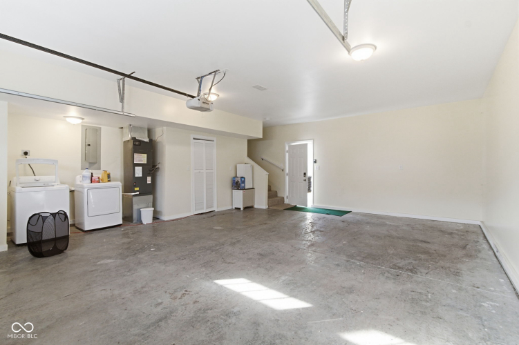 Listing Image 42