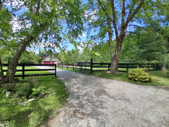 Listing Image 103
