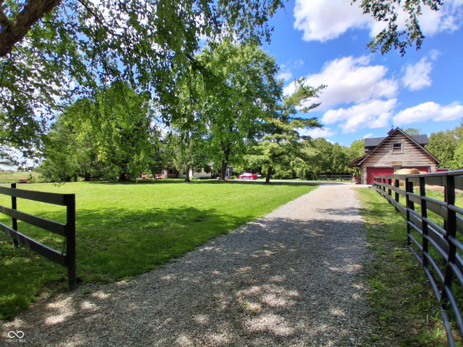 Listing Image 104