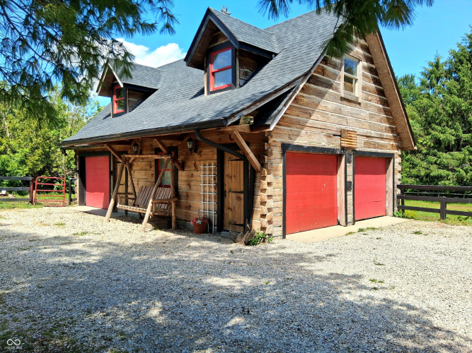 Listing Image 3