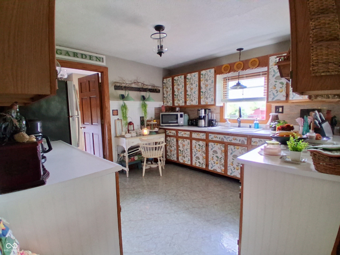 Listing Image 26