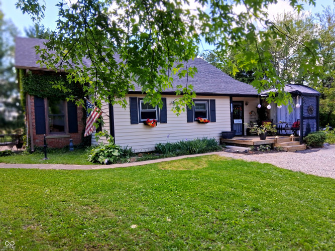 Listing Image 49