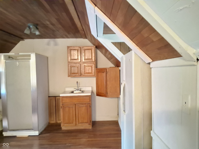 Listing Image 55