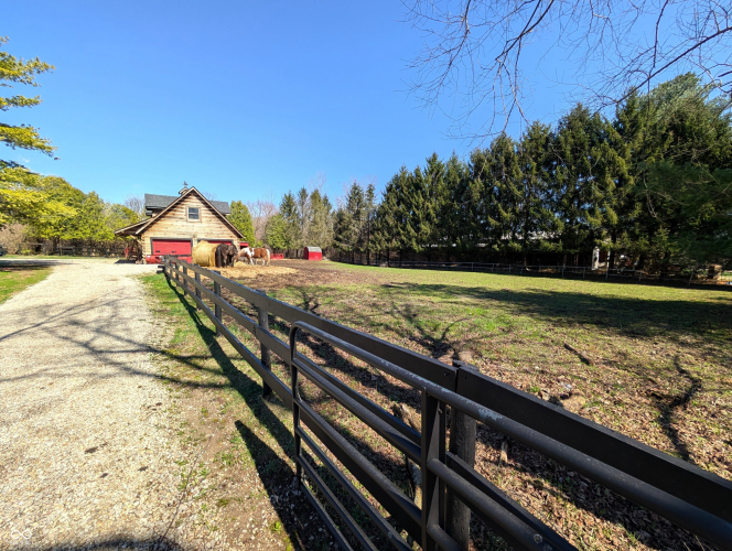 Listing Image 71
