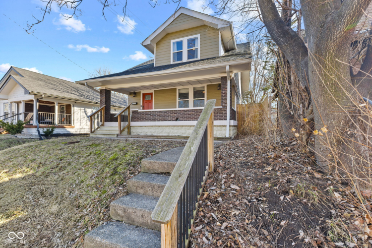 Listing Image 2