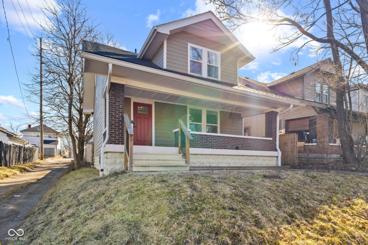 Listing Image 3