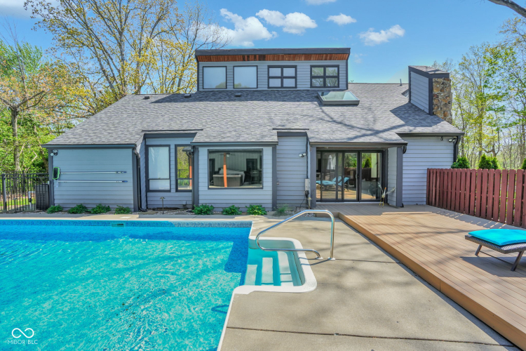 Listing Image 54