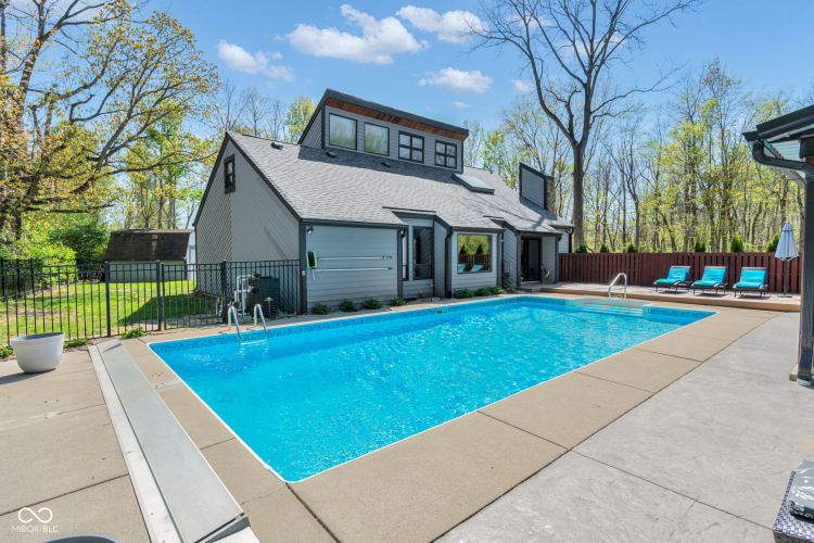 Listing Image 55