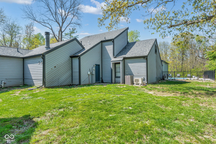 Listing Image 75