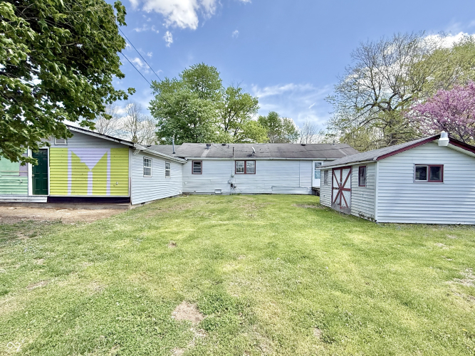 Listing Image 38