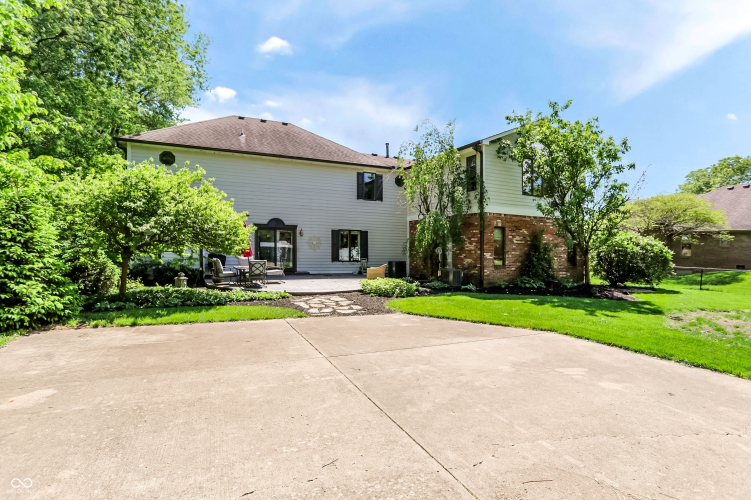 Listing Image 52