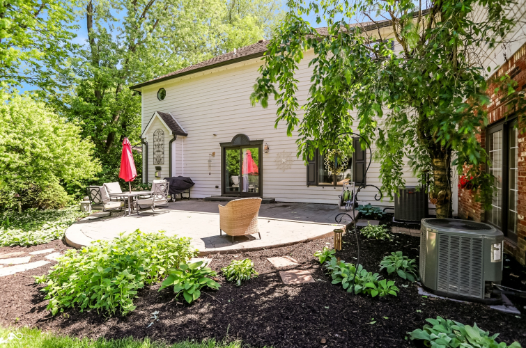 Listing Image 54
