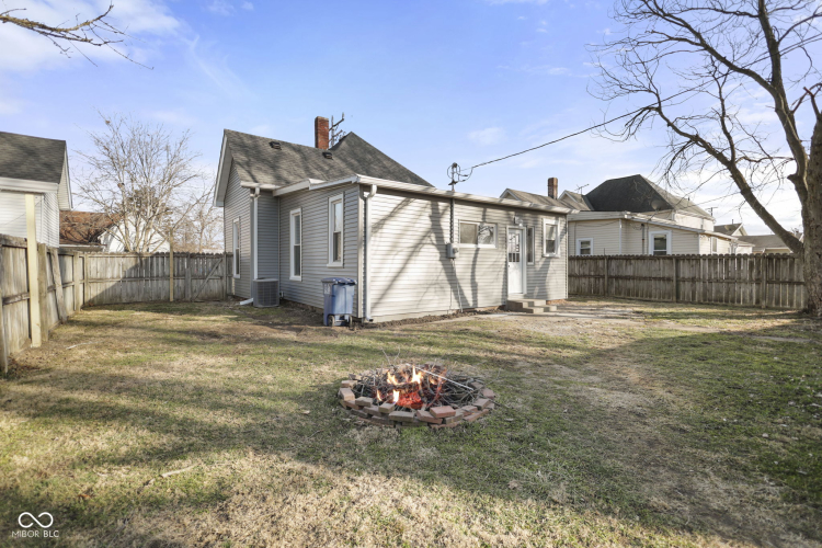 Listing Image 32