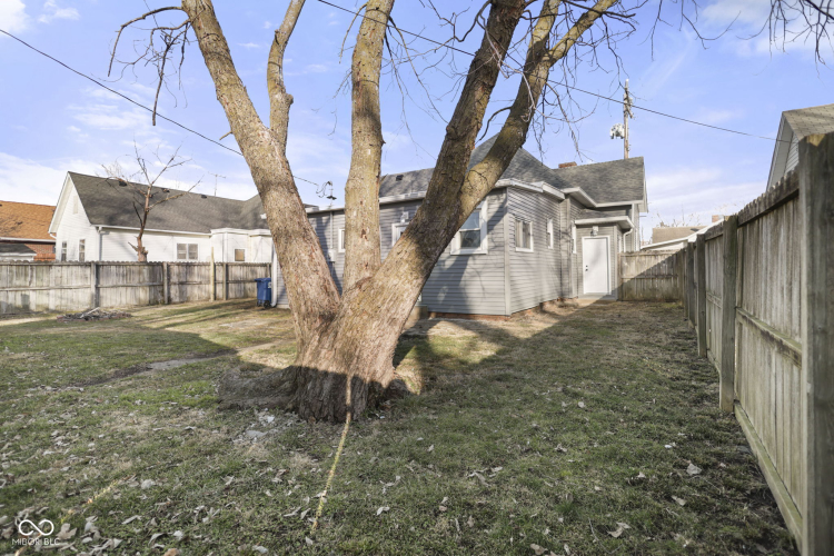 Listing Image 33