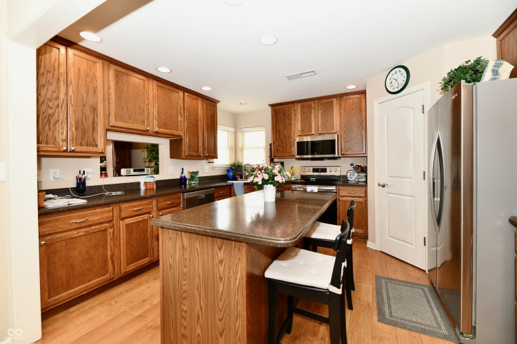Listing Image 13