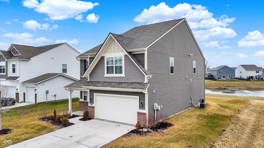 Listing Image 52
