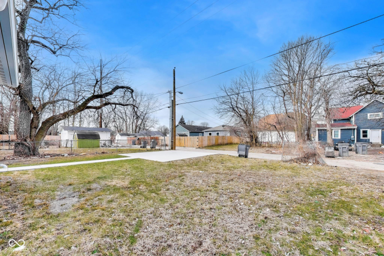 Listing Image 44