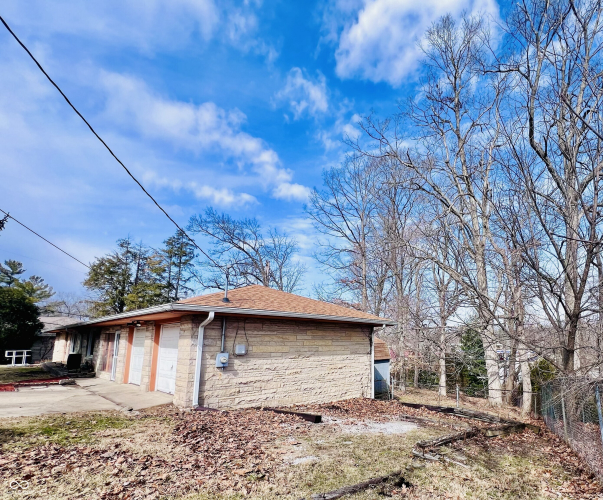 Listing Image 27