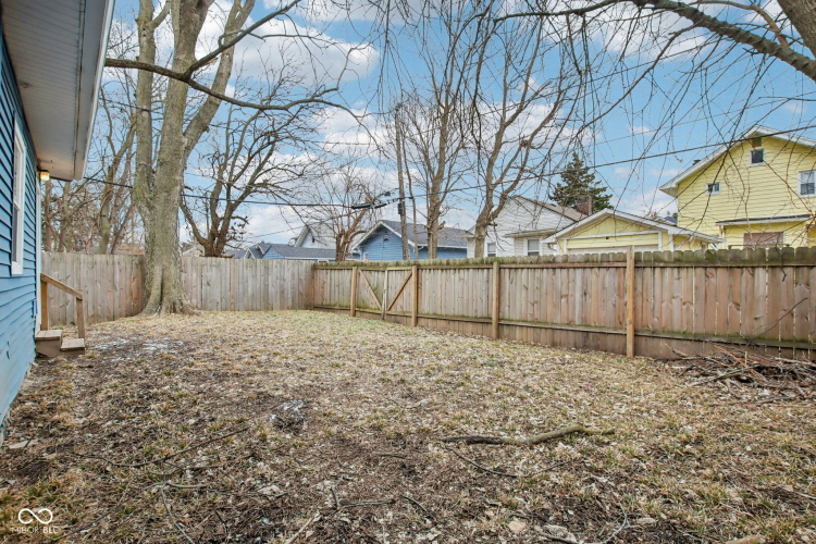 Listing Image 28