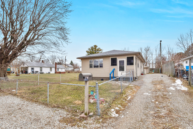 Listing Image 13