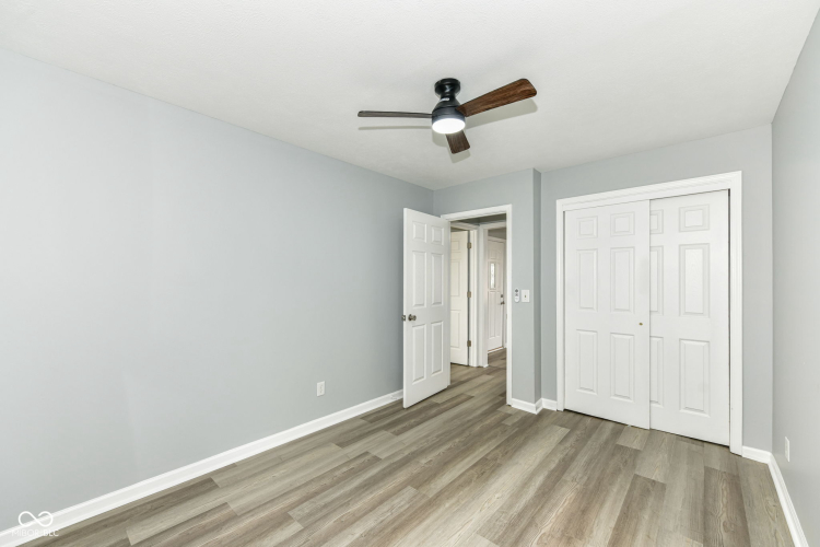 Listing Image 25