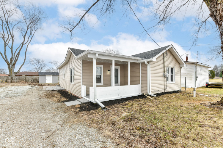 Listing Image 6
